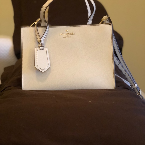 Kate Spade New York Thompson Street - Sam Handbag - Picture 3 of 3